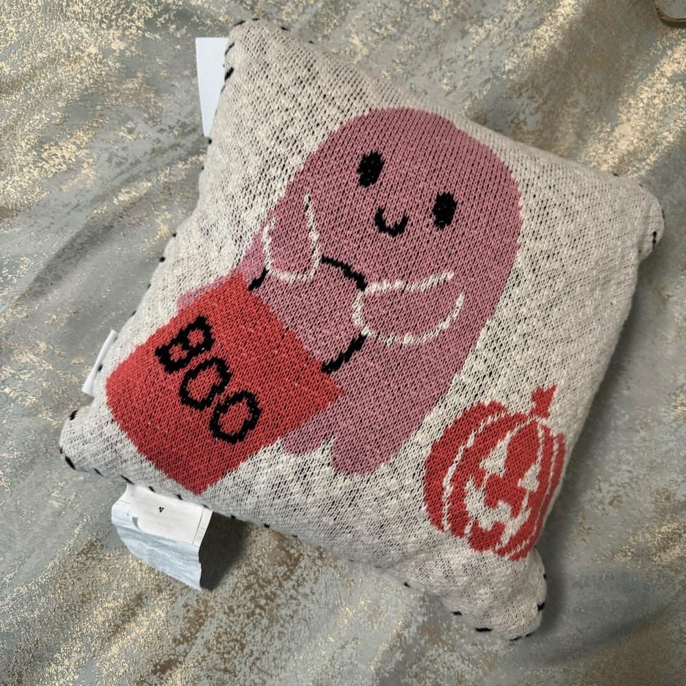 Goblin and Ghoul Pink Ghost Pillow With Boo Bag